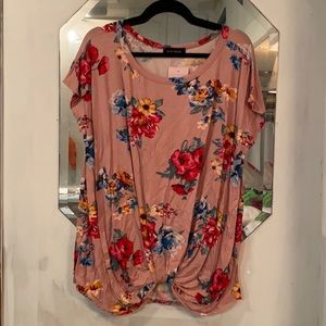 Floral blush pink top